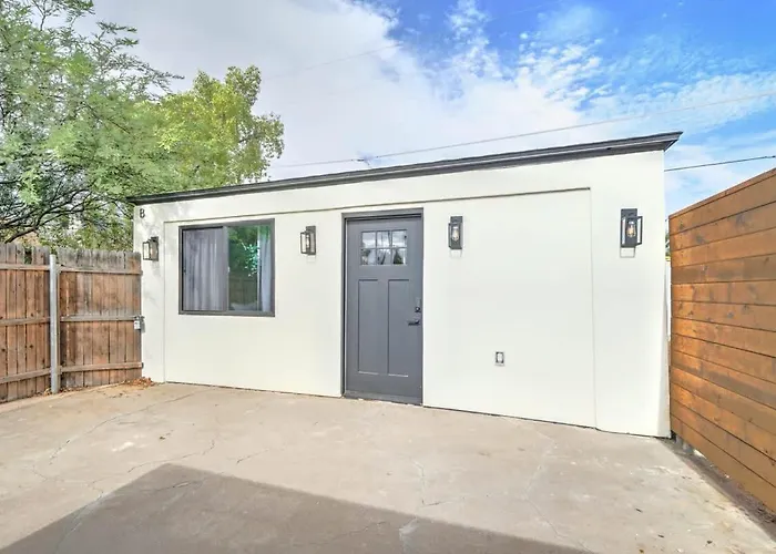 Private Casita Near Banner, Downtown & Airport *